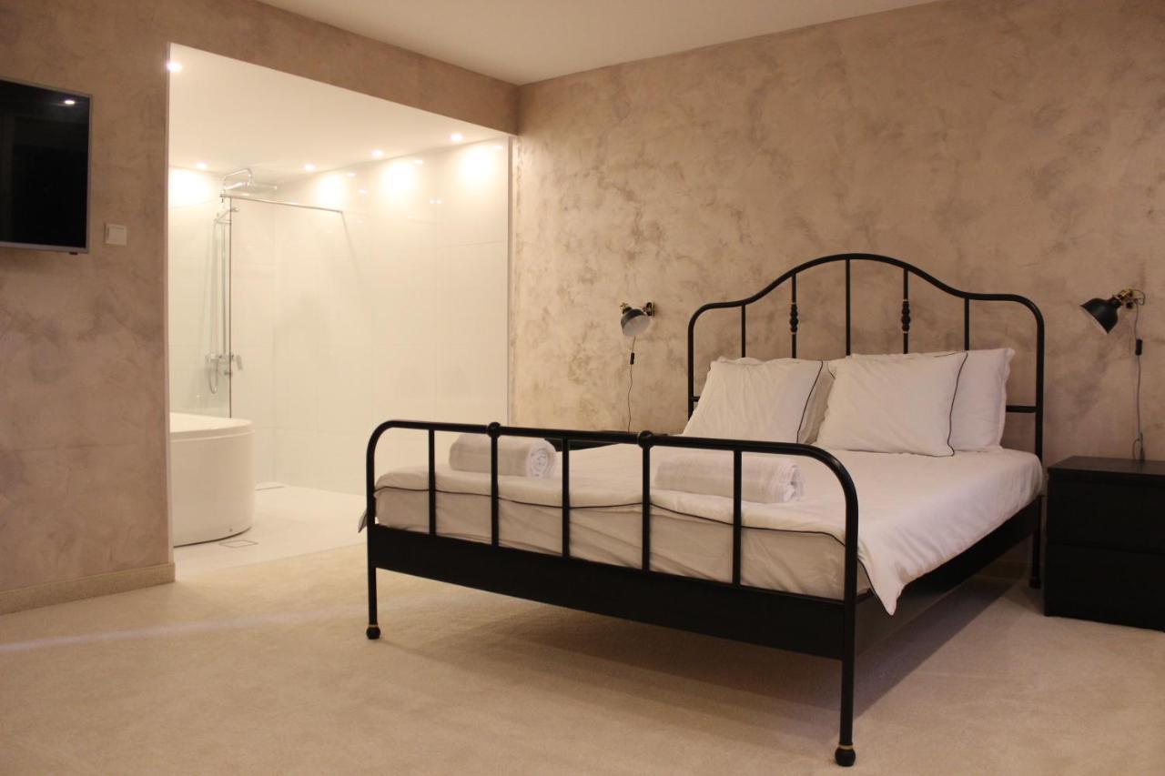 Luxury Apartments Parking In Garage Nis Luaran gambar